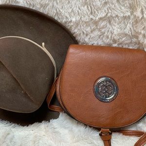 Sam and Hadley saddle style purse